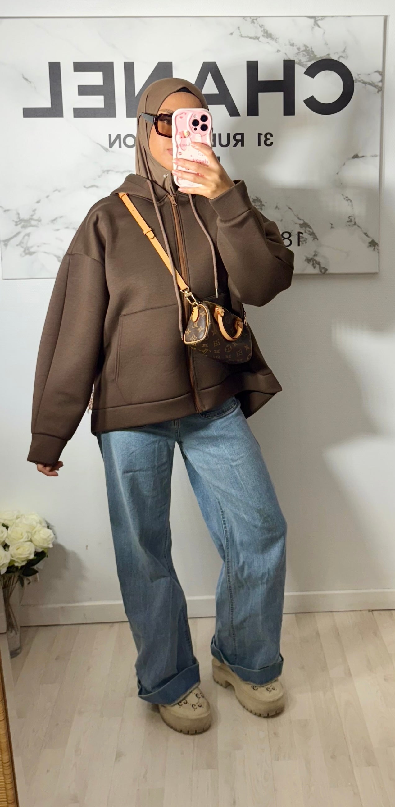 Gilet à capuche marron KAM